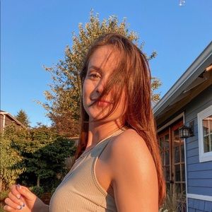 Meet your Posher, Maddie